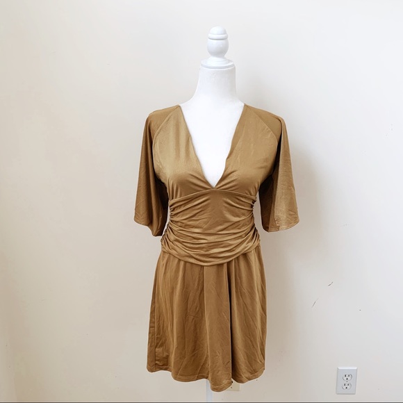 Arden B Dresses & Skirts - Arden B Chartreuse Flattering Cocktail Dress
